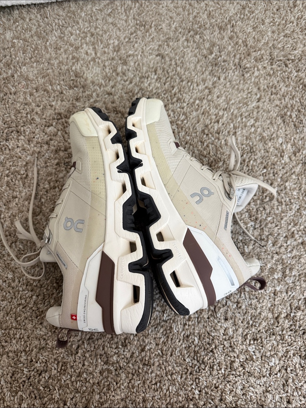 On Running Women's Beige and Brown Cloudwander Trail Shoes